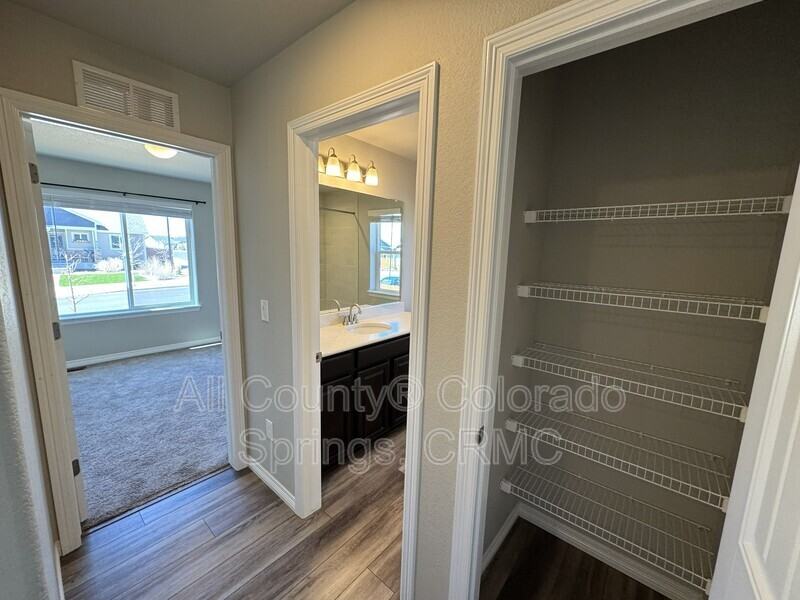 9791 Arbor Walk Ln - Photo 7 of 45