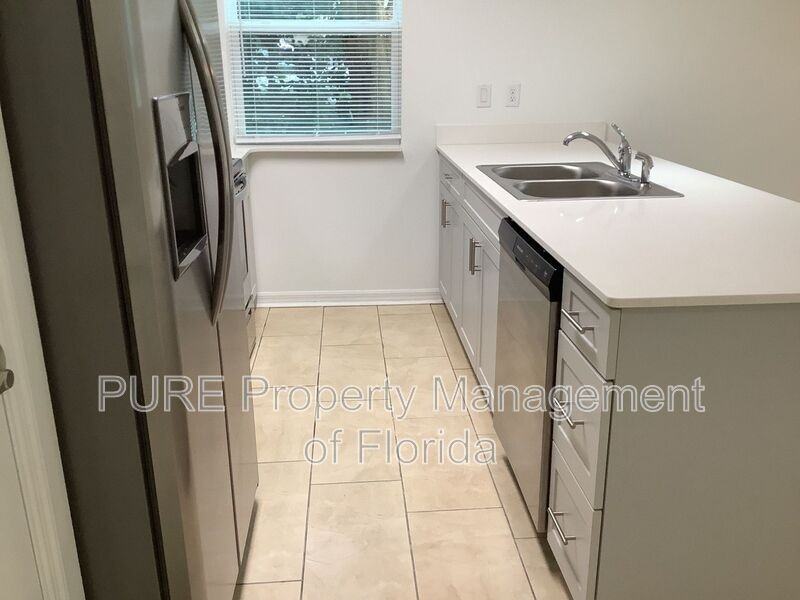 339 Ne Sanchez Ave #111 - Photo 7 of 34