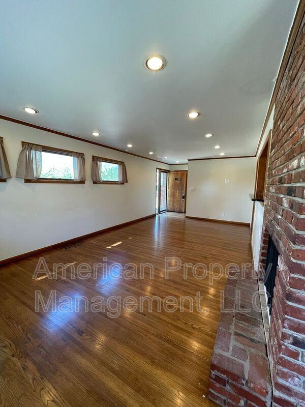 5147 S Toledo Ave - Photo 4 of 38