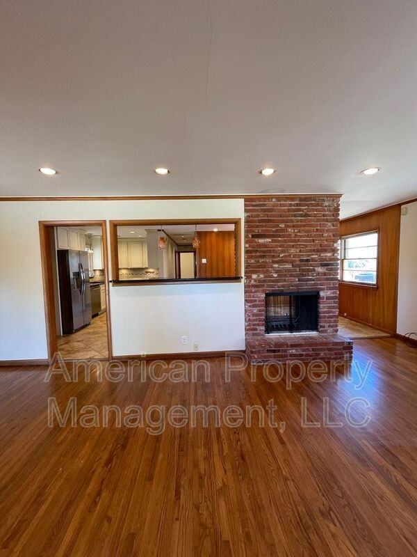 5147 S Toledo Ave - Photo 6 of 38