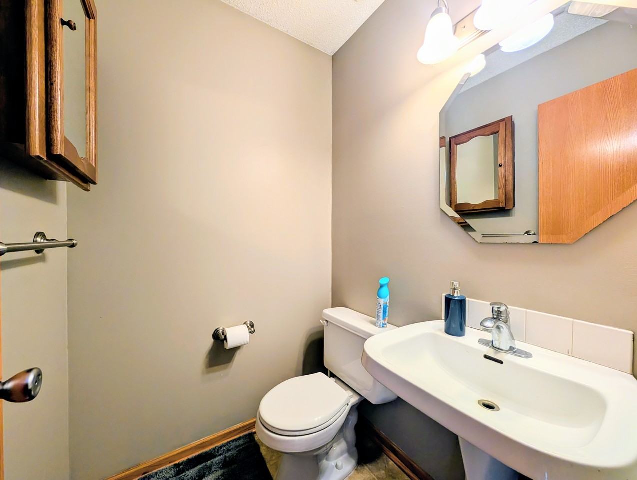 15758 Flackwood Ave #121 - Photo 5 of 13