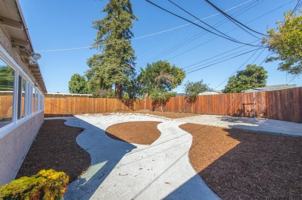 featured image of 1825 Evergreen St