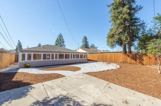 1825 Evergreen St - Photo 2 of 10