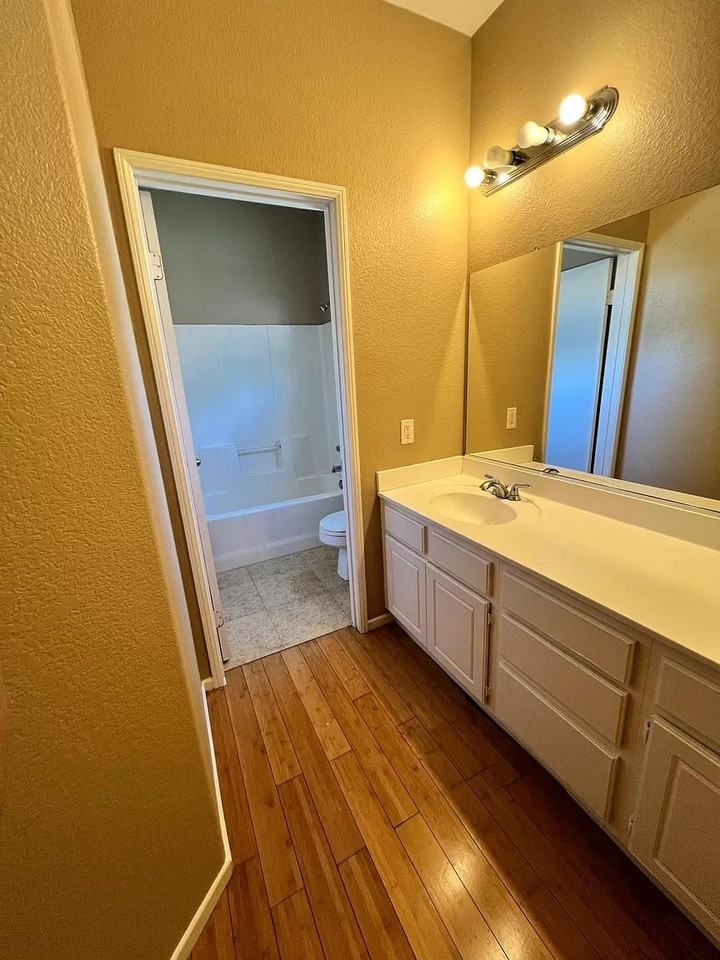 4752 Revere St - Photo 6 of 21