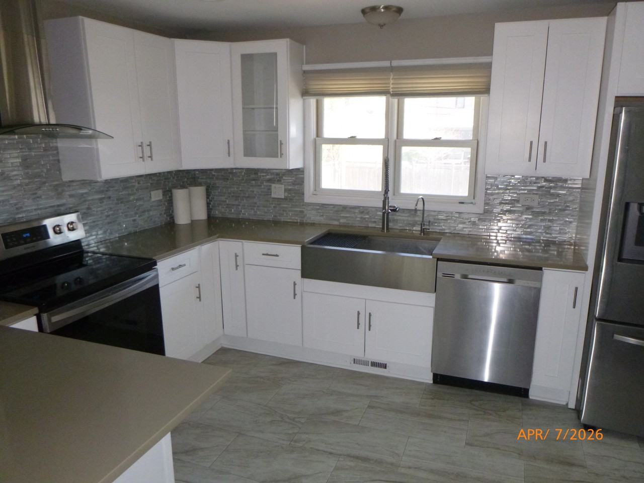 4713 Main St - Photo 2 of 13