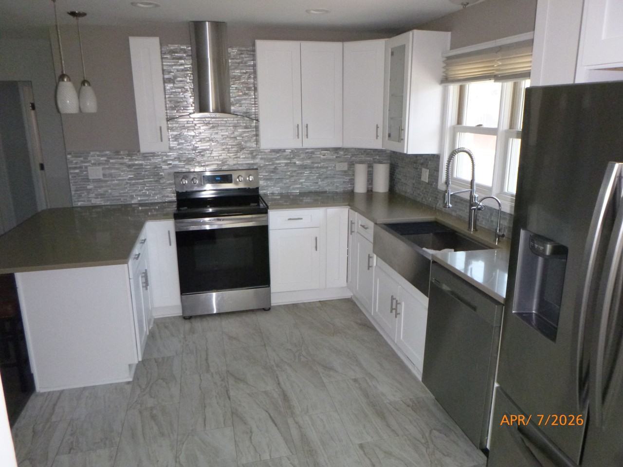 4713 Main St - Photo 5 of 13