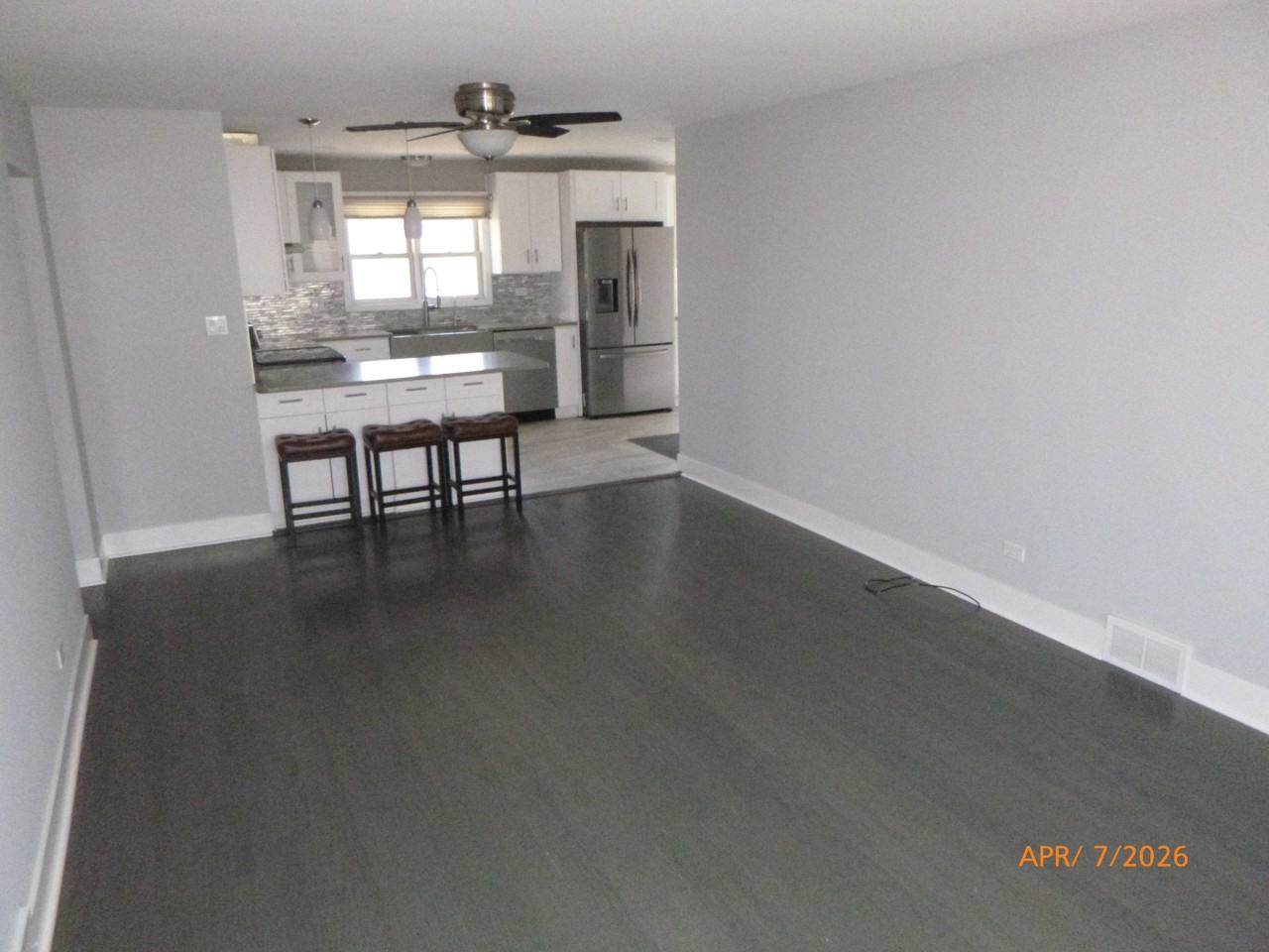 4713 Main St - Photo 7 of 13