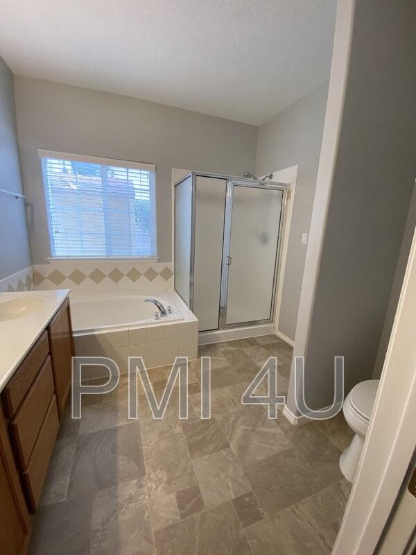 5504 Mansfield Pl Nw - Photo 7 of 14