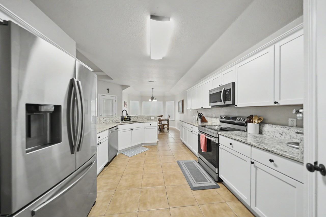 6216 Sulfur Spring Dr - Photo 7 of 26