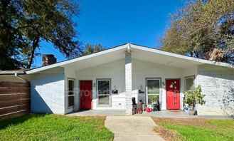 2403 La Casa Dr #B - Photo 1 of 1