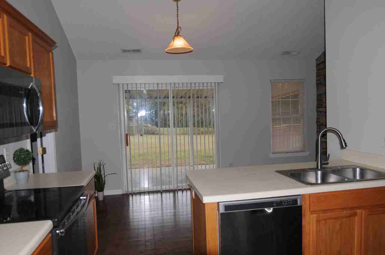 163 Planters Row Rd - Photo 6 of 21