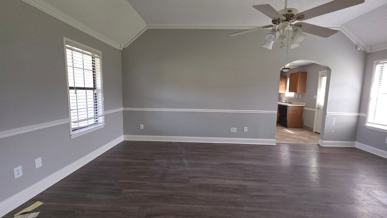 7104 Olive Ridge Dr - Photo 2 of 17