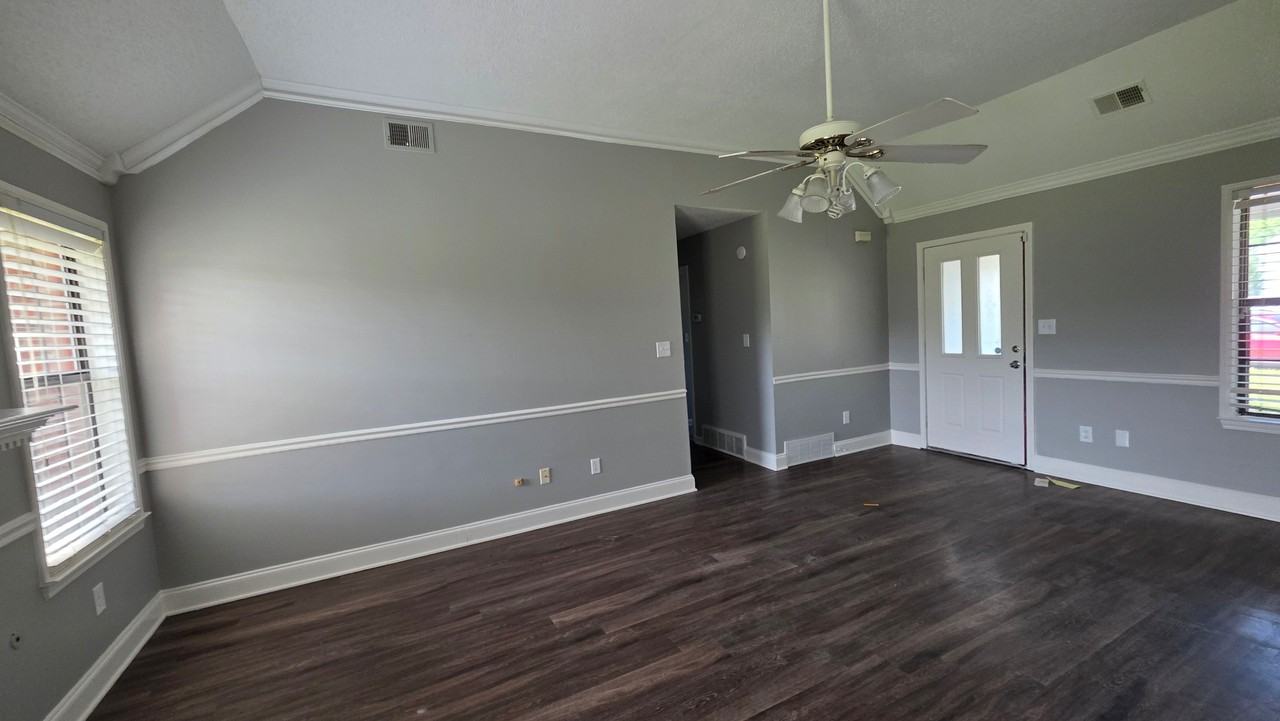 7104 Olive Ridge Dr - Photo 3 of 17