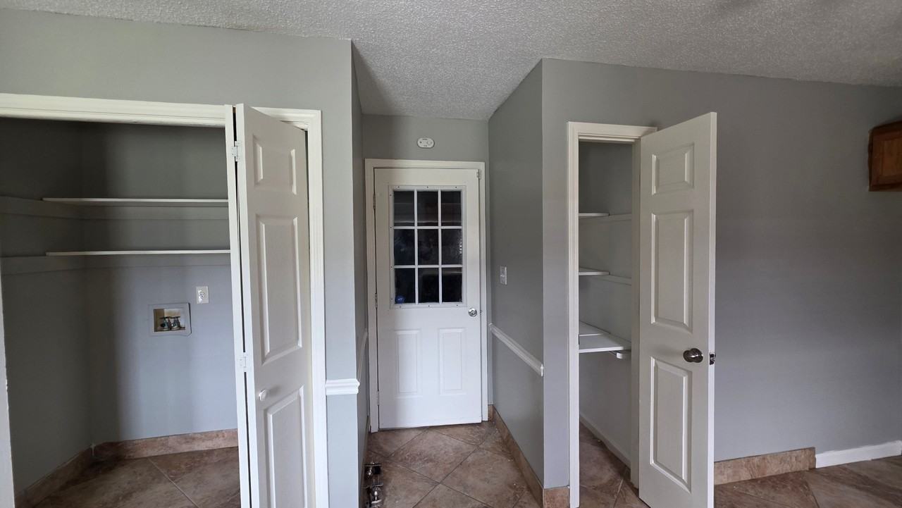 7104 Olive Ridge Dr - Photo 5 of 17