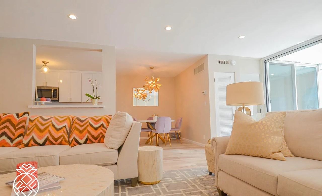 131 N Gale Dr #3 - Photo 7 of 35