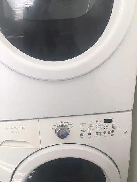 216 S Hamilton Dr - Photo 7 of 30