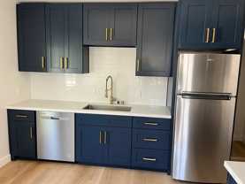 412 S Doheny Dr - Photo 1 of 1