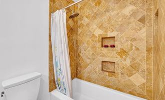 424 N Palm Dr #103 - Photo 1 of 1