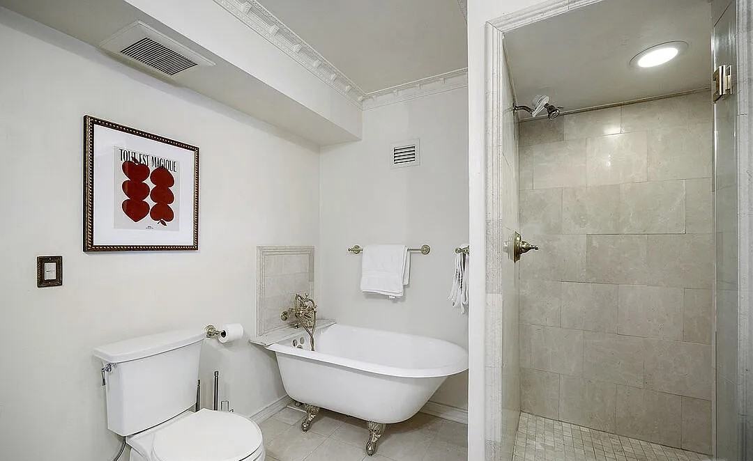 434 S Canon Dr #302 - Photo 2 of 25