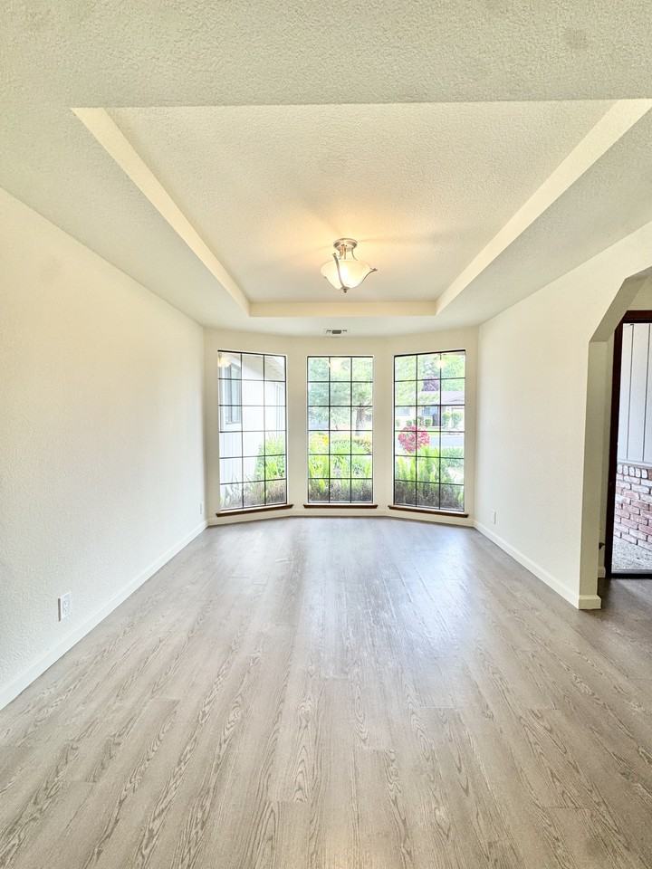 108 Buck Cir - Photo 6 of 39