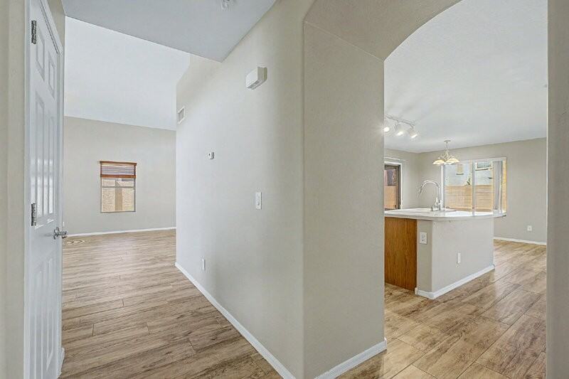 16317 N 152nd Ave - Photo 7 of 41