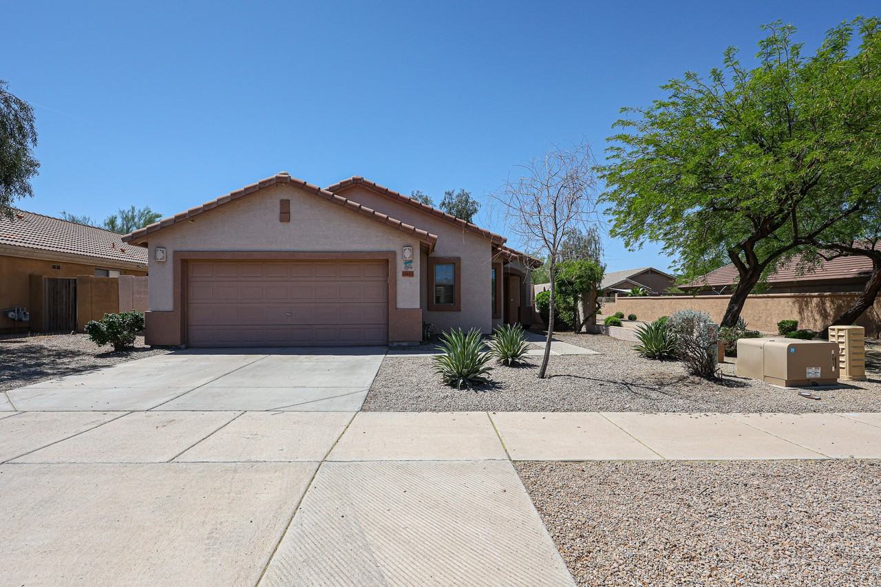 17463 W Rock Wren Ct - Photo 2 of 33