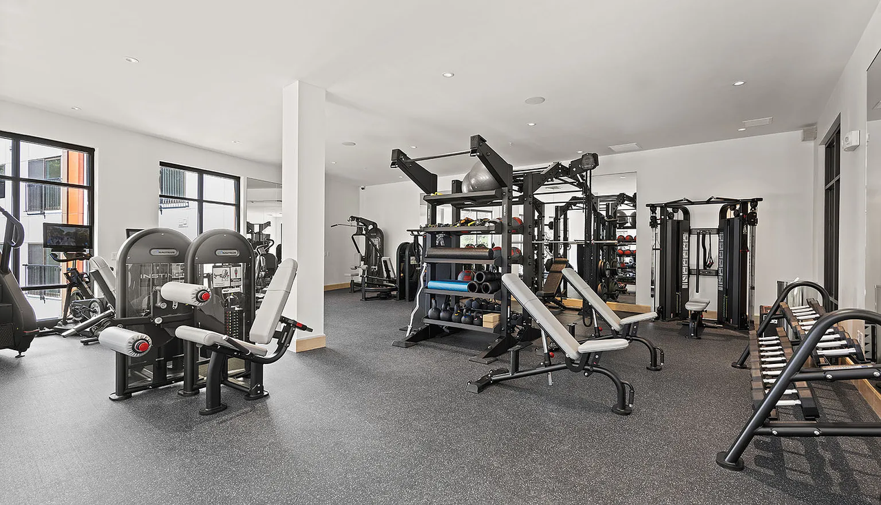 343 Mount Support Rd - Photo 2 of 12