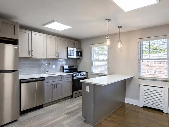 343 Academy Ter - Photo 6 of 12