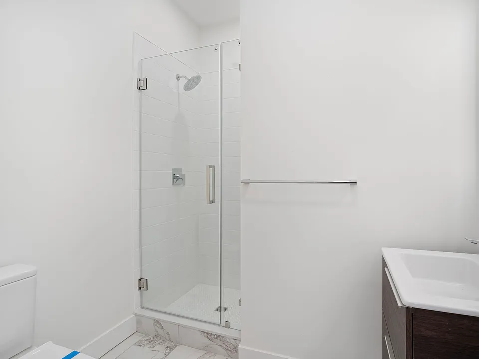136 Westminster St - Photo 6 of 12