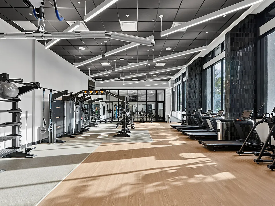 801 12th Ave N - Photo 5 of 16