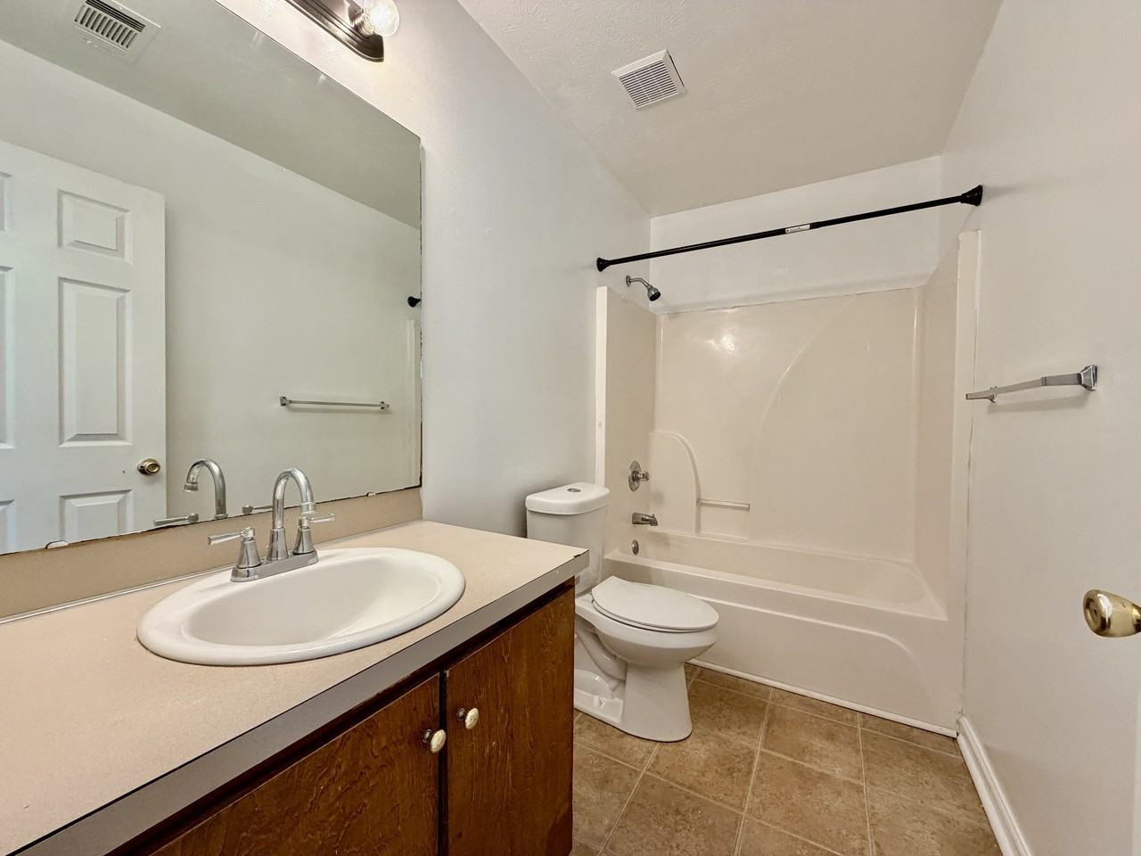 16 Crosswinds Rd - Photo 7 of 9