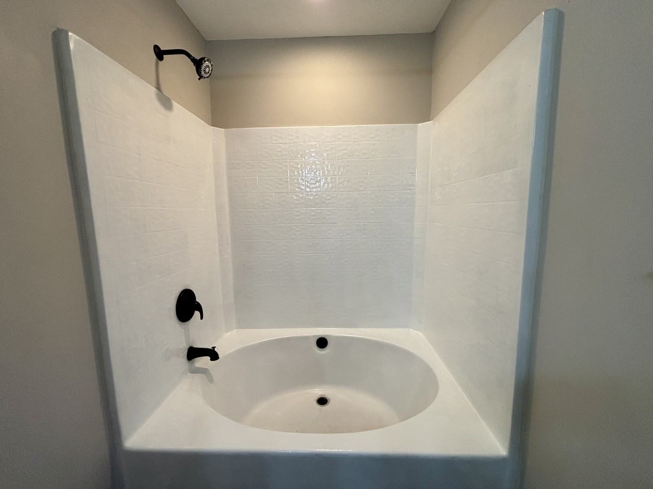 5500 Ambervista Ct - Photo 5 of 15