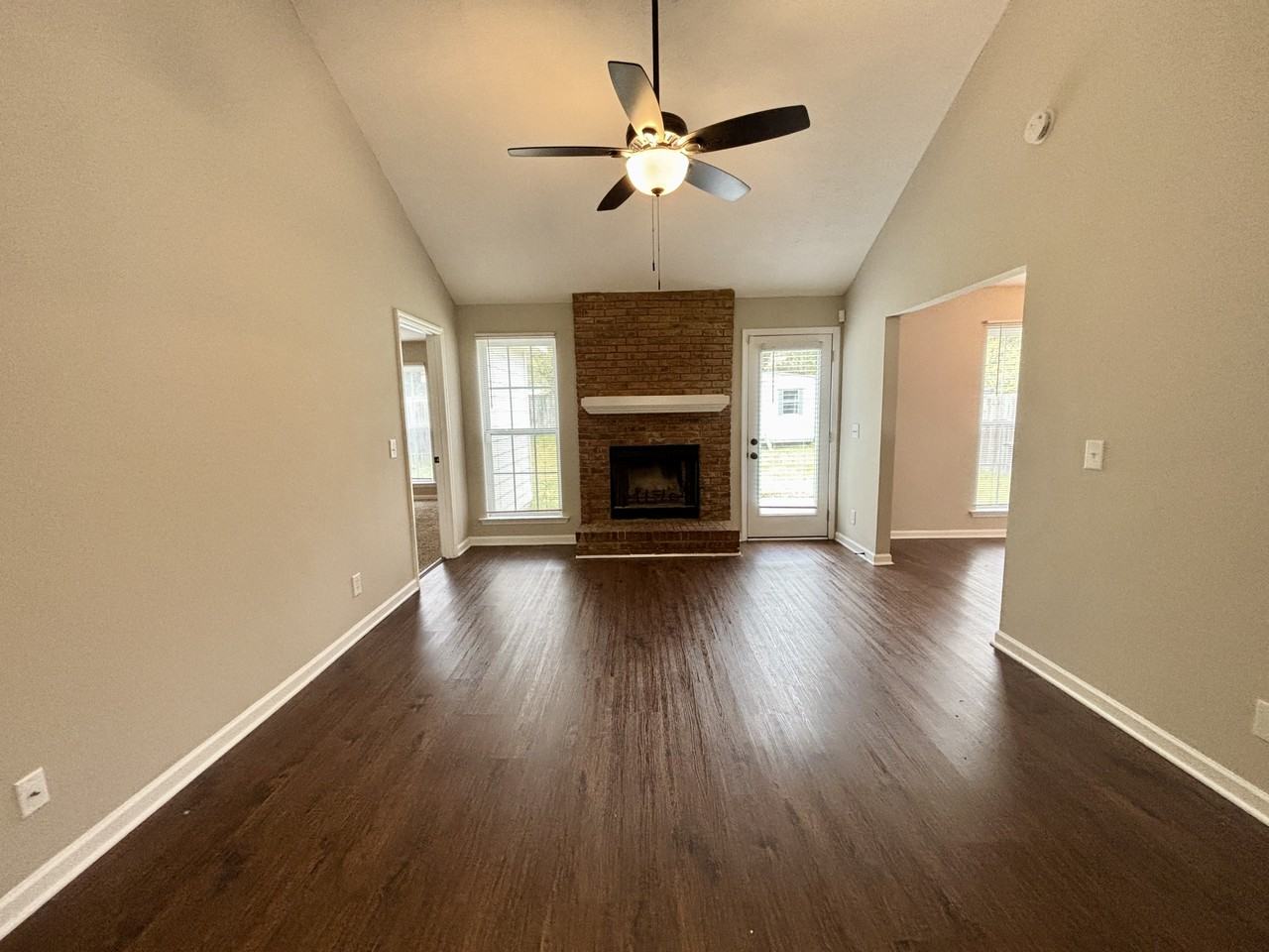 5500 Ambervista Ct - Photo 6 of 15