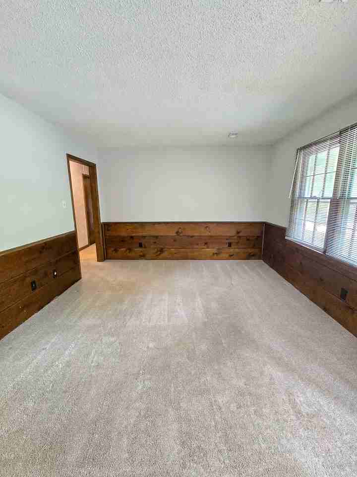 3909 Greenleaf St - Photo 3 of 26