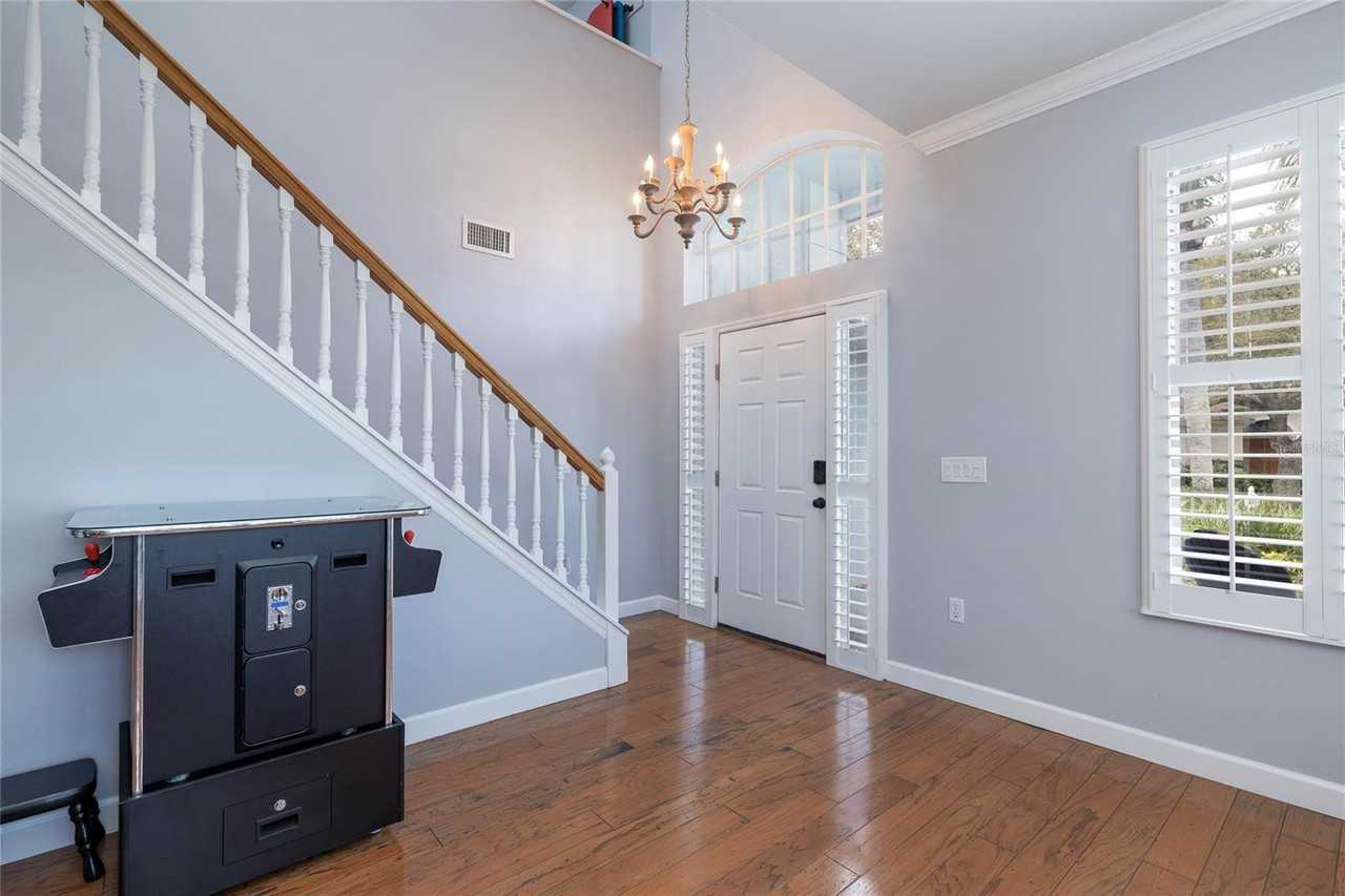 4859 Augusta Ave - Photo 3 of 50
