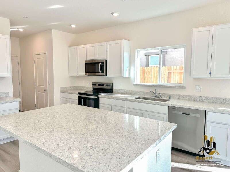 8161 Trapper Ranch Rd - Photo 3 of 15