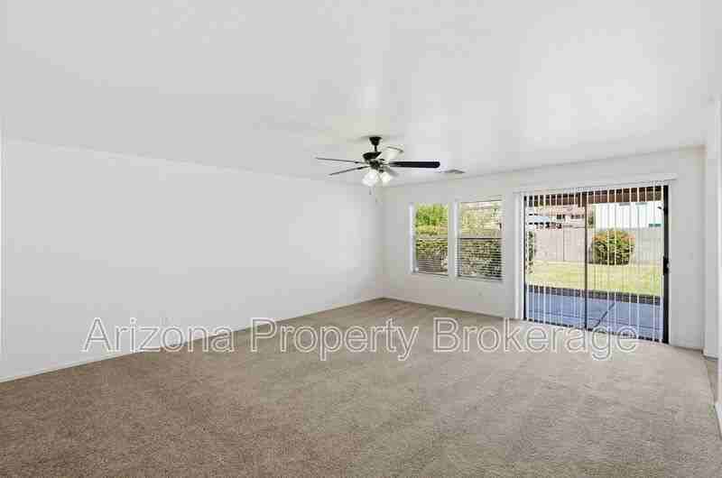 10940 E Flower Ave - Photo 6 of 40