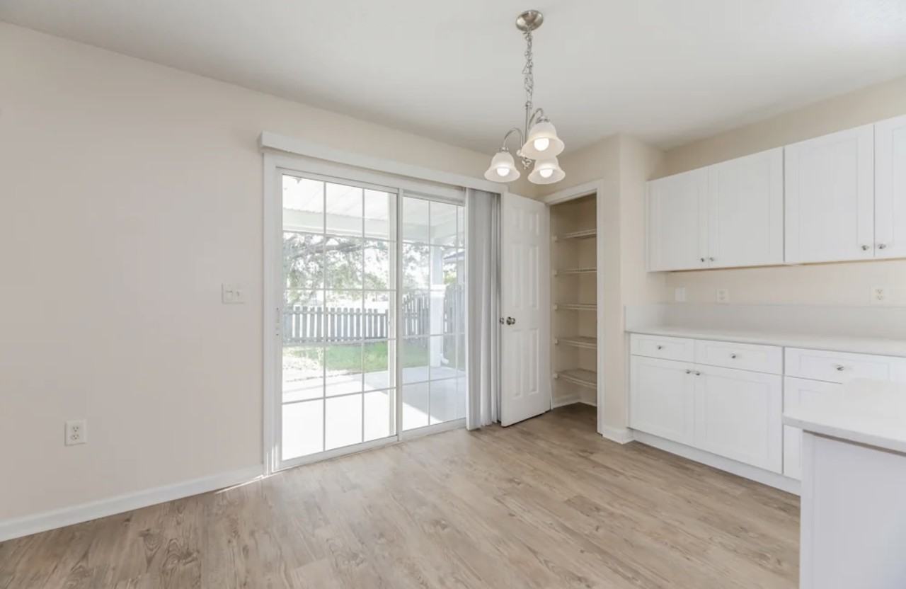 12342 Deersong Dr - Photo 3 of 8