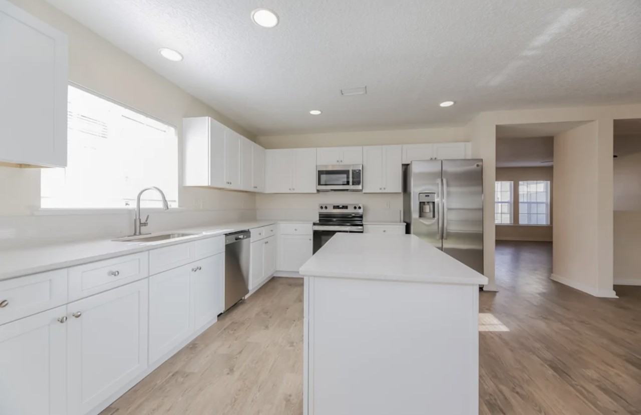 12342 Deersong Dr - Photo 4 of 8