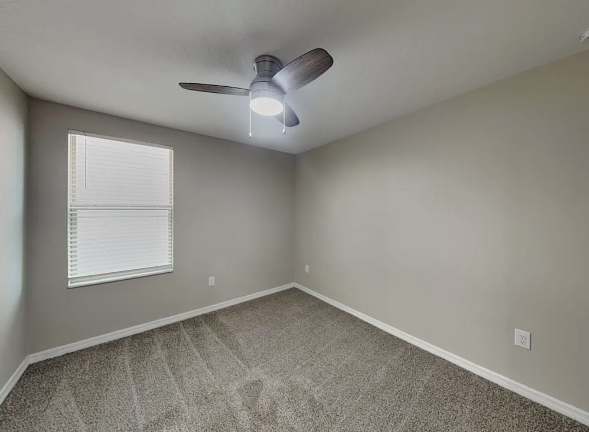 2218 Treesdale Ave - Photo 6 of 8