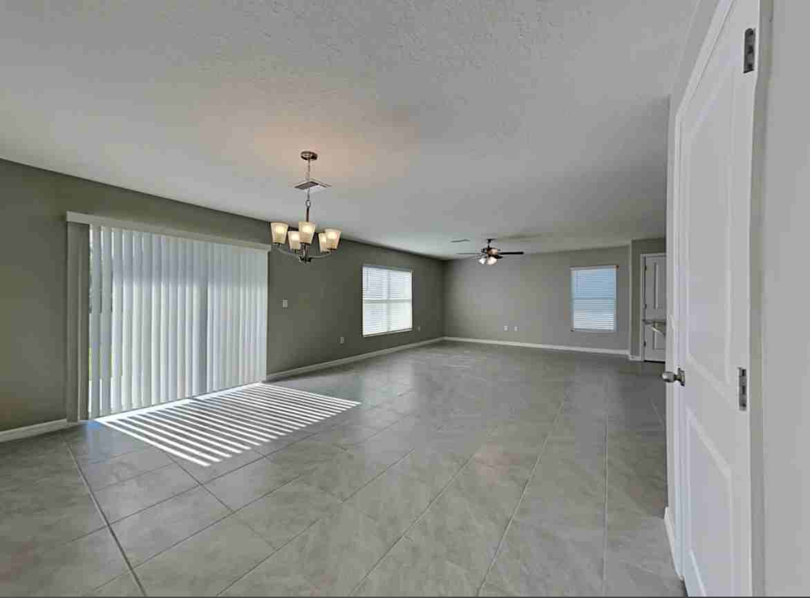 5208 Rocky Coast Pl - Photo 2 of 9