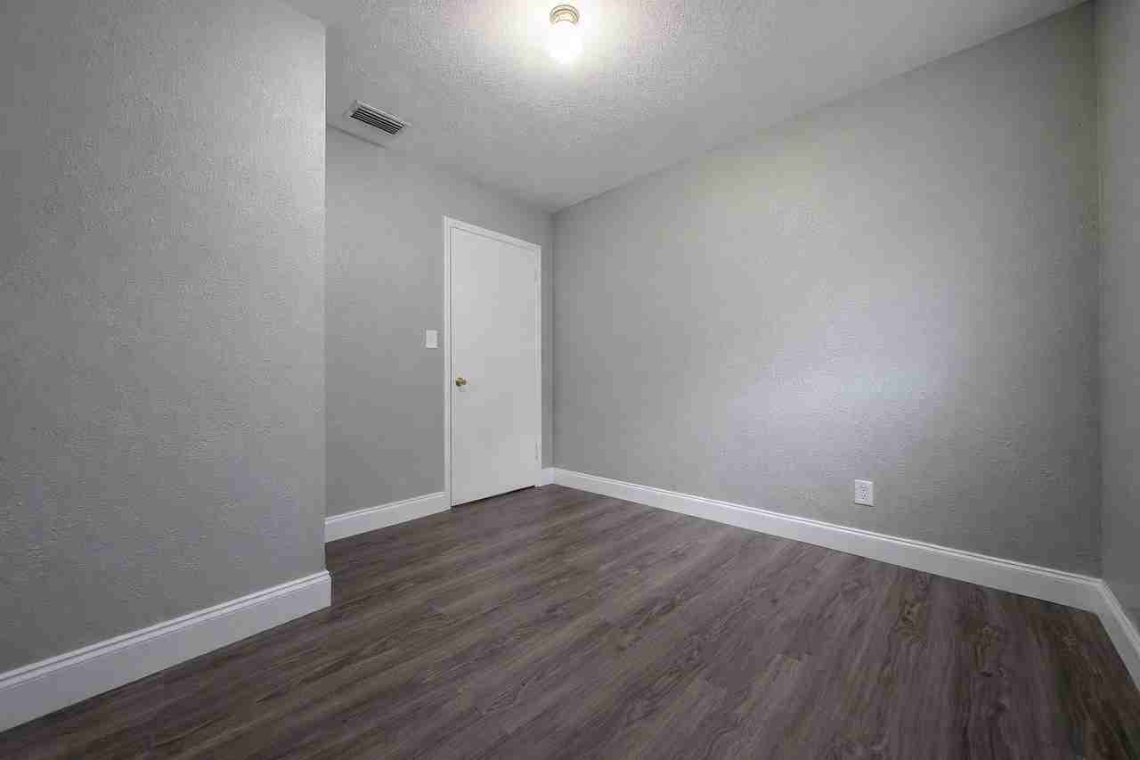 3101 E 18th Ave - Photo 6 of 12