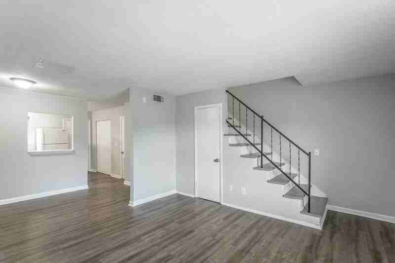 4405 Delashmitt Rd #2