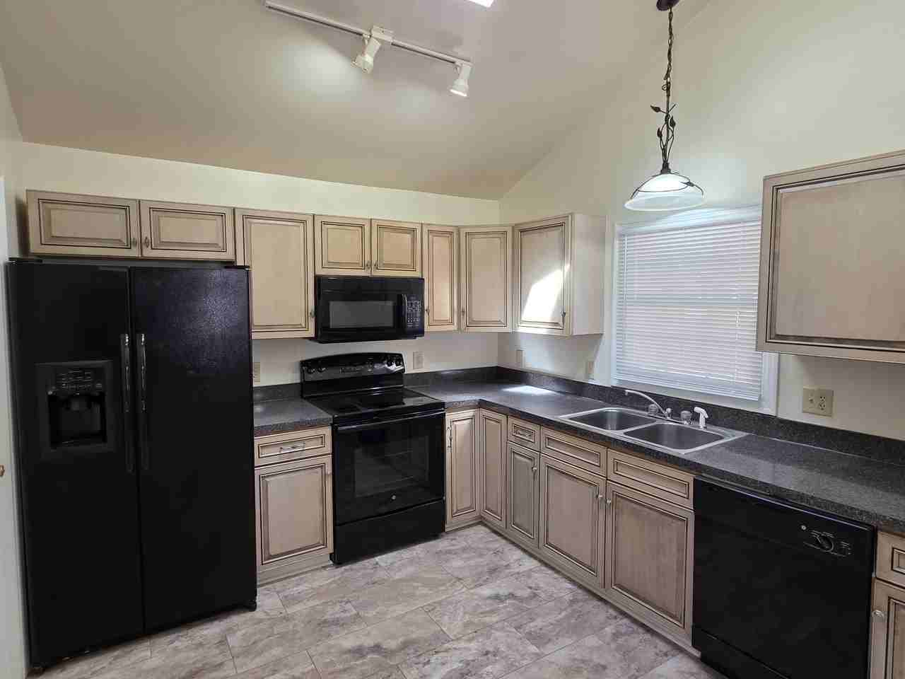 4650 Nutters Cross Rd - Photo 3 of 10