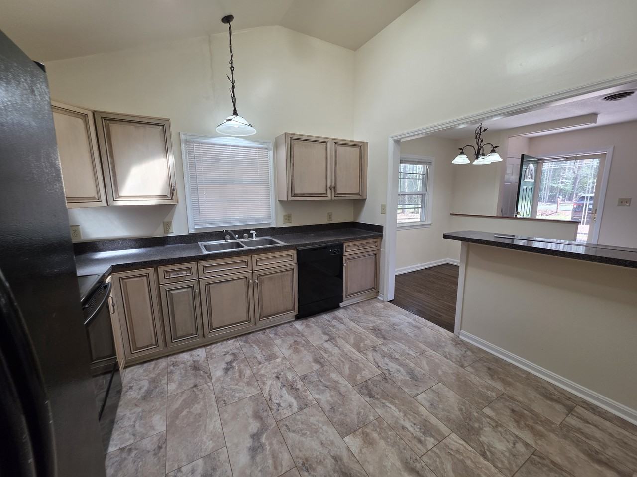 4650 Nutters Cross Rd - Photo 4 of 10