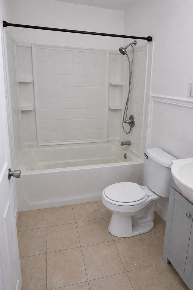 315 Princeton Ave - Photo 6 of 9