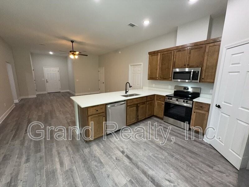 7228 Par Ln - Photo 7 of 20