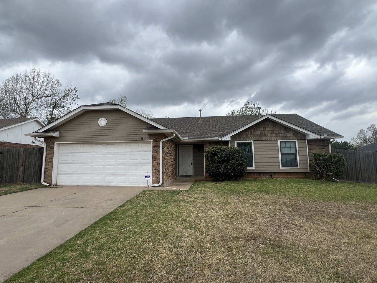 8113 Cinnamon Teal Dr - Photo 2 of 16