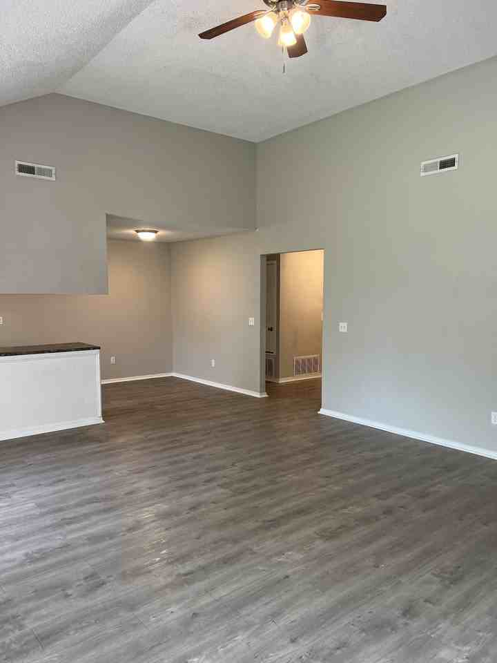 8113 Cinnamon Teal Dr - Photo 6 of 16
