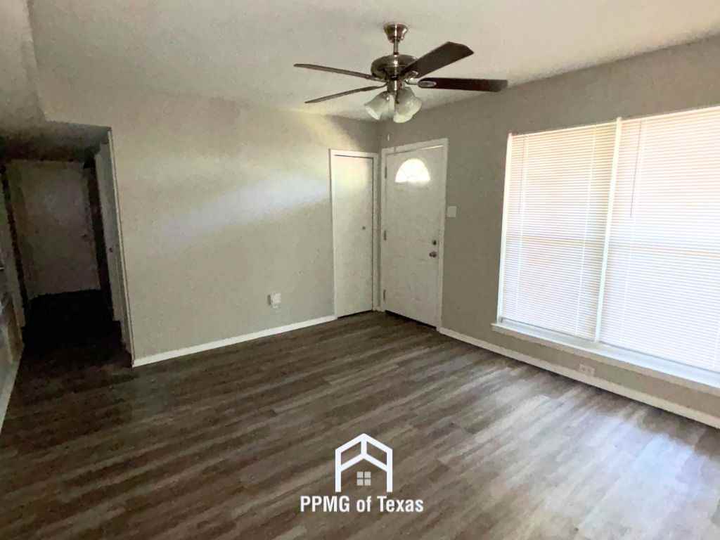 708 Lehman Dr - Photo 3 of 16